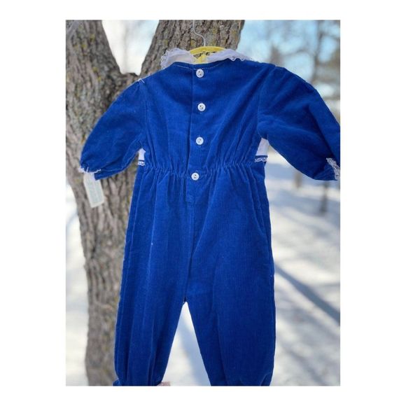 70s MINI TOGS Deadstock Blue Corduroy and eyelet lace Jumpsuit Sz 10-14 lbs - Picture 2 of 5